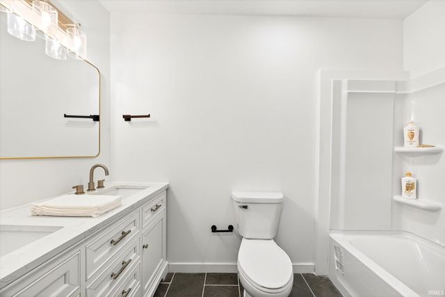 4975 E 46, Bloomington, IN 47401
