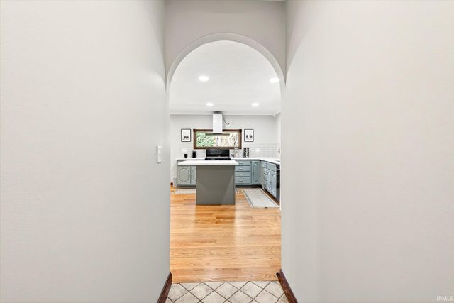4975 E 46, Bloomington, IN 47401