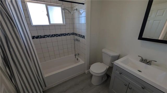 905 W Sumner B, Lake Elsinore, CA 92530