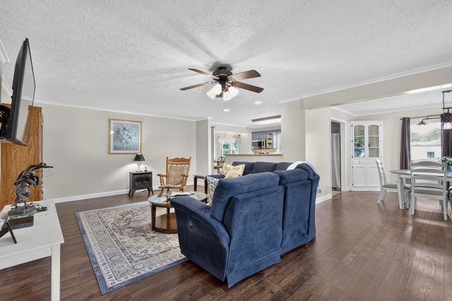105 Hood Trl, Portland, TN 37148