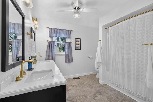 105 Hood Trl, Portland, TN 37148