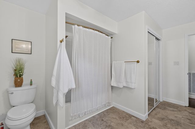 105 Hood Trl, Portland, TN 37148