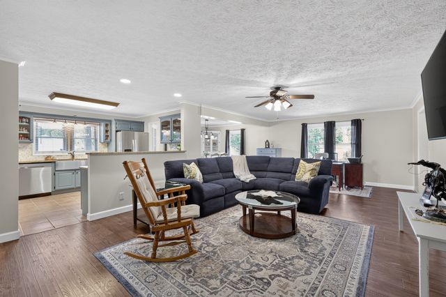 105 Hood Trl, Portland, TN 37148