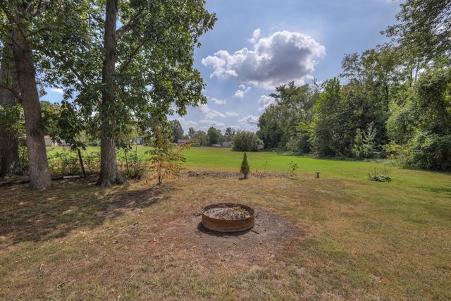 105 Hood Trl, Portland, TN 37148
