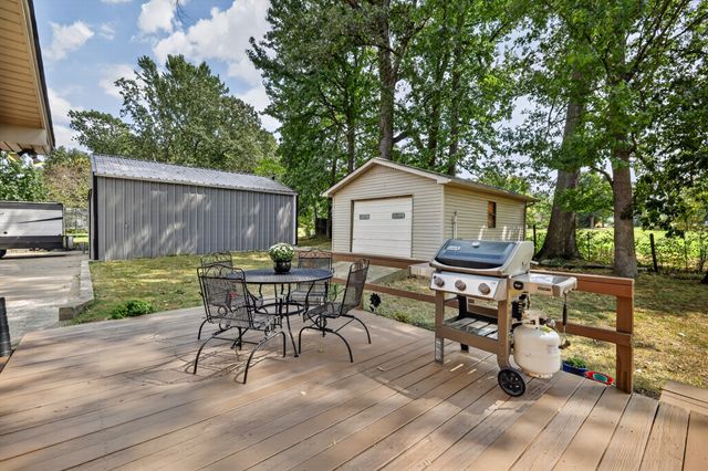 105 Hood Trl, Portland, TN 37148