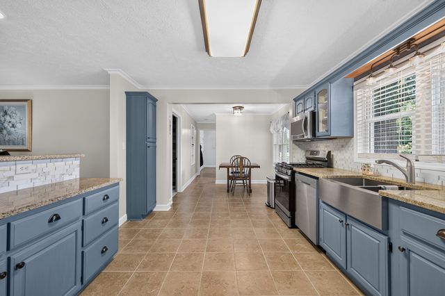 105 Hood Trl, Portland, TN 37148