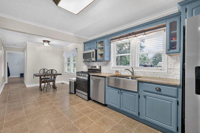 105 Hood Trl, Portland, TN 37148