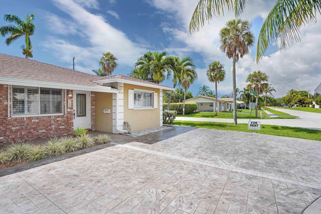 5100 NE 22nd Avenue, Lighthouse Point, FL 33064