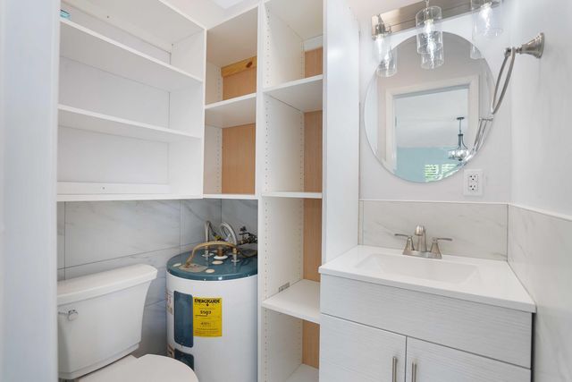 5100 NE 22nd Avenue, Lighthouse Point, FL 33064