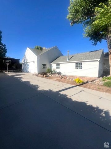 135 E 200 N, Beaver, UT 84713