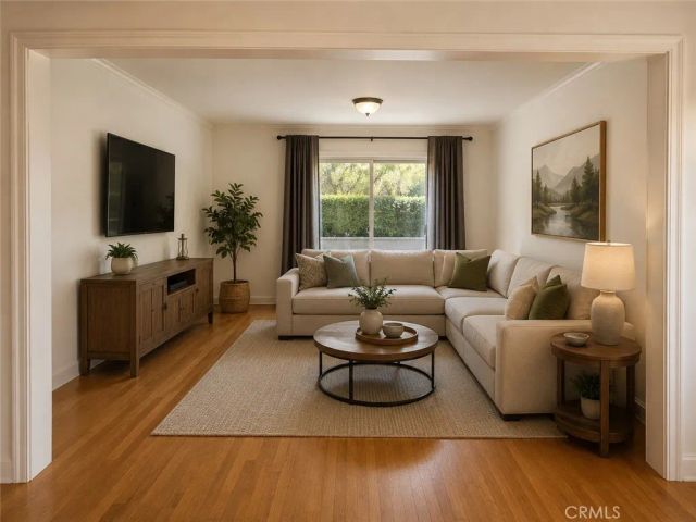 14722 Addison, Sherman Oaks, CA 91403