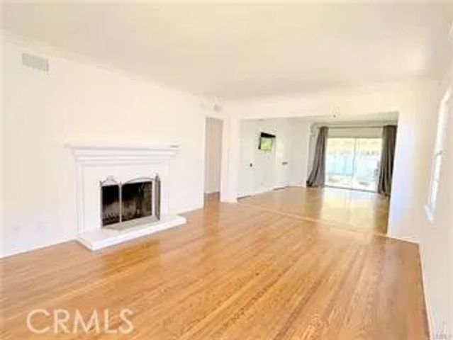 14722 Addison, Sherman Oaks, CA 91403