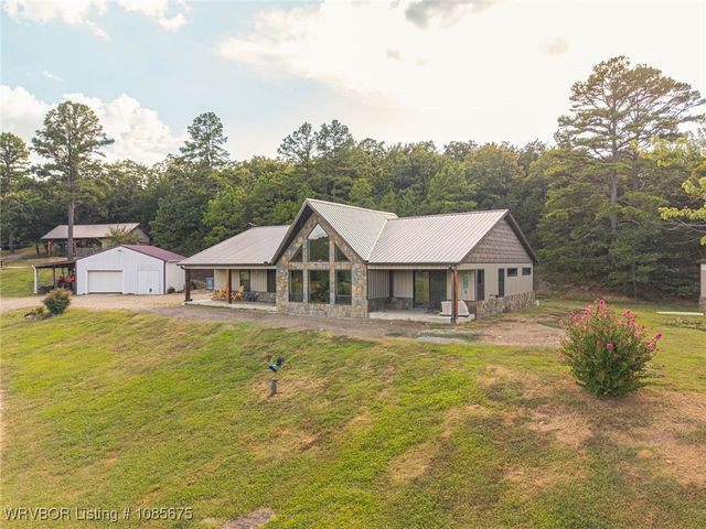 45594 US Highway 271, Wister, OK 74966