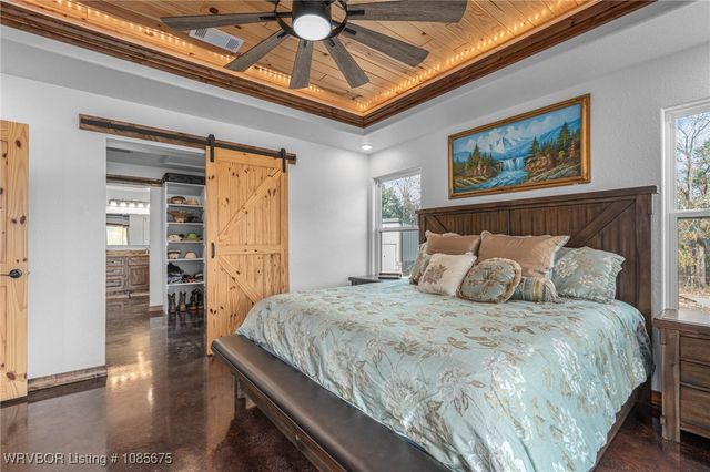 45594 US Highway 271, Wister, OK 74966