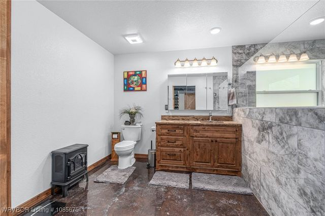 45594 US Highway 271, Wister, OK 74966