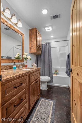 45594 US Highway 271, Wister, OK 74966