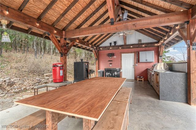 45594 US Highway 271, Wister, OK 74966