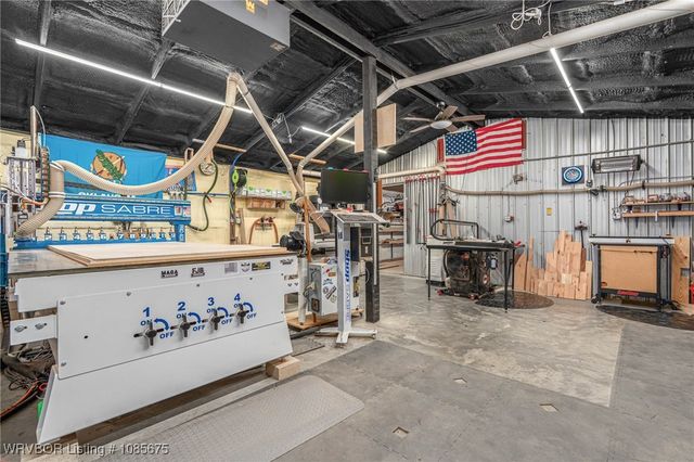 45594 US Highway 271, Wister, OK 74966