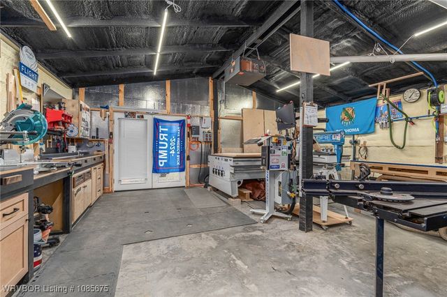 45594 US Highway 271, Wister, OK 74966