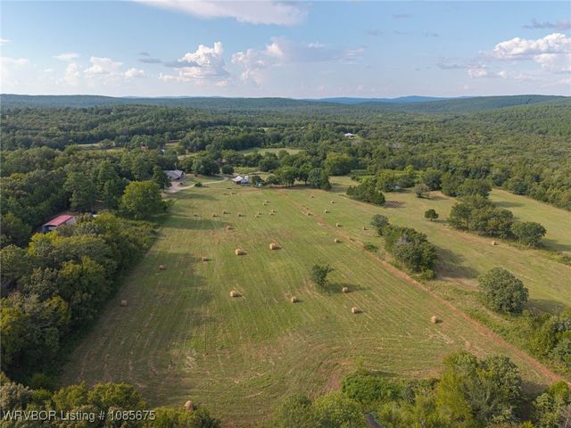 45594 US Highway 271, Wister, OK 74966