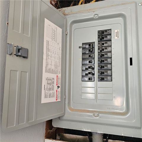 5001 Salt Works Road, Shelby, NY 14103