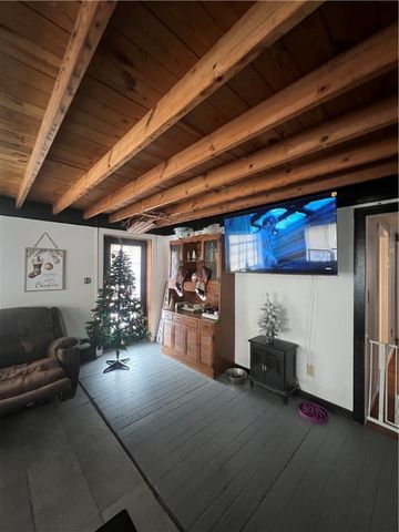 5001 Salt Works Road, Shelby, NY 14103