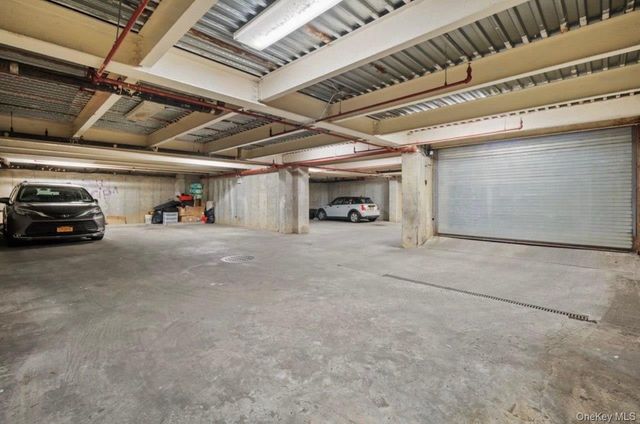 141-05 Cherry Avenue 9B, Flushing, NY 11355