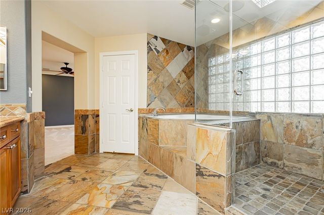 7427 Tomahawk Bend Avenue, Las Vegas, NV 89113