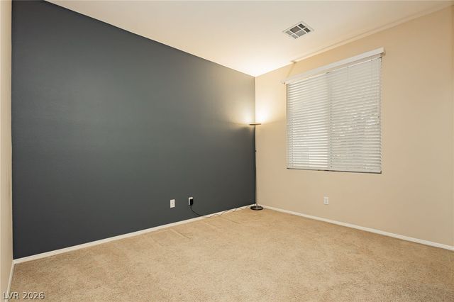 7427 Tomahawk Bend Avenue, Las Vegas, NV 89113