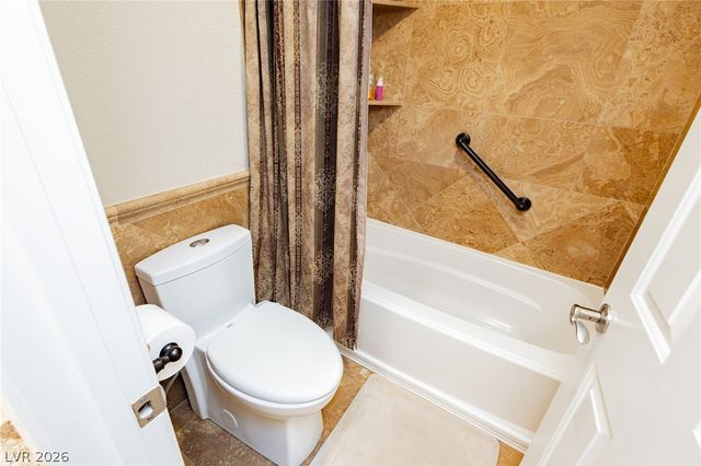 7427 Tomahawk Bend Avenue, Las Vegas, NV 89113