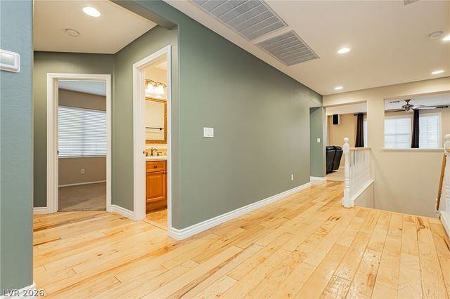 7427 Tomahawk Bend Avenue, Las Vegas, NV 89113