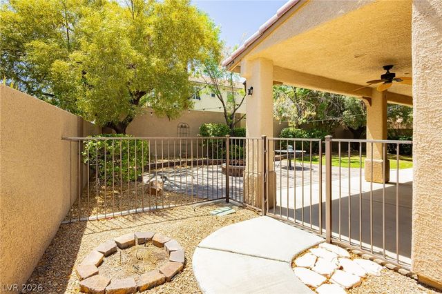 7427 Tomahawk Bend Avenue, Las Vegas, NV 89113