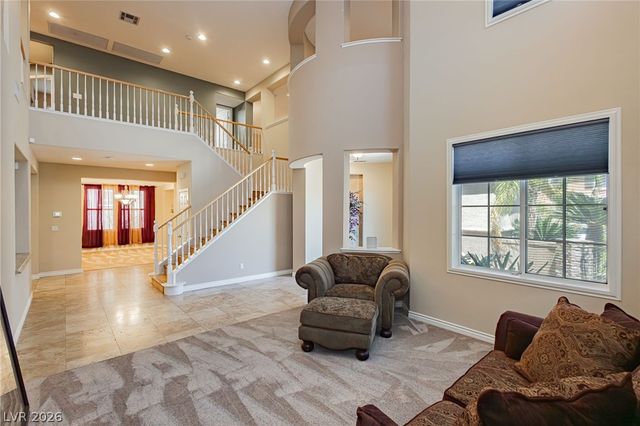 7427 Tomahawk Bend Avenue, Las Vegas, NV 89113