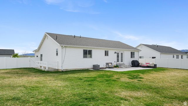 1269 E 500 S, Hyrum, UT 84319