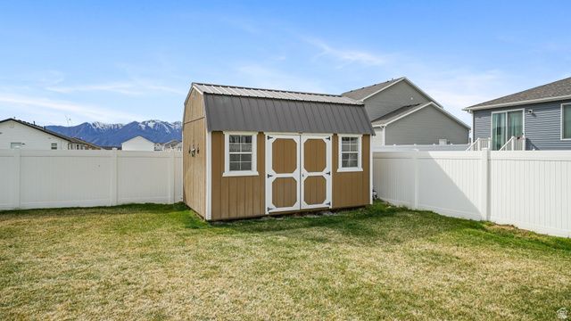 1269 E 500 S, Hyrum, UT 84319