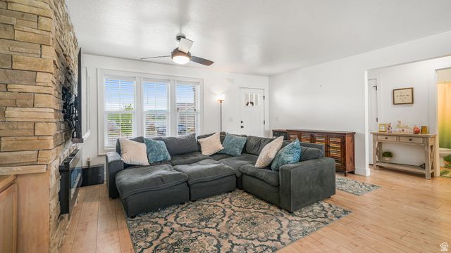 1269 E 500 S, Hyrum, UT 84319