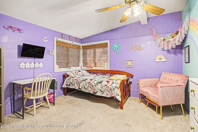6187 Willow Highway, Grand Ledge, MI 48837