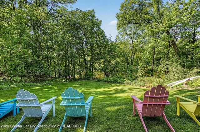 6187 Willow Highway, Grand Ledge, MI 48837