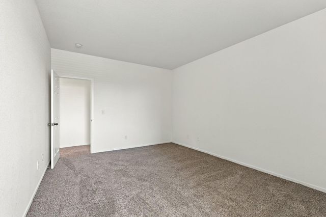 1943 Basil Dr, Manteca, CA 95336