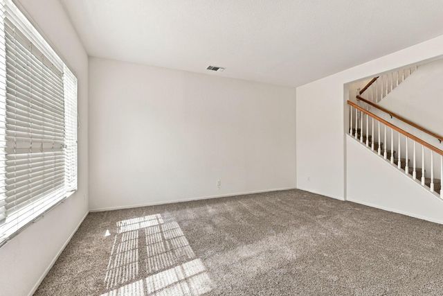 1943 Basil Dr, Manteca, CA 95336