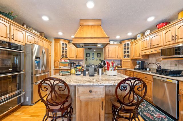 559 Hidden Valley Road, Kenova, WV 25530