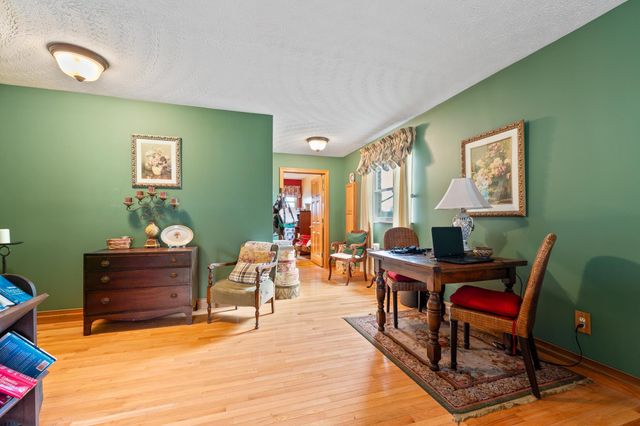 559 Hidden Valley Road, Kenova, WV 25530