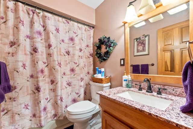 559 Hidden Valley Road, Kenova, WV 25530