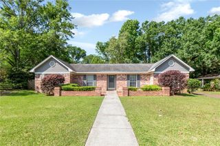 1216 Edinburgh Court, Mobile, AL 36609