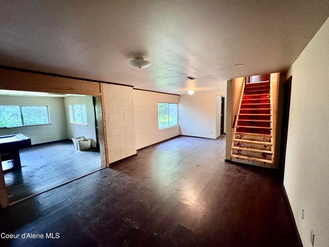 4610 Kelso Lake RD, Athol, ID 83801