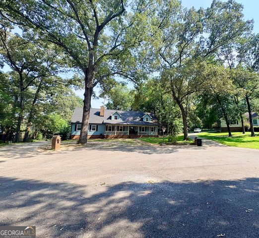 102 Alpine Court, Warner Robins, GA 31088