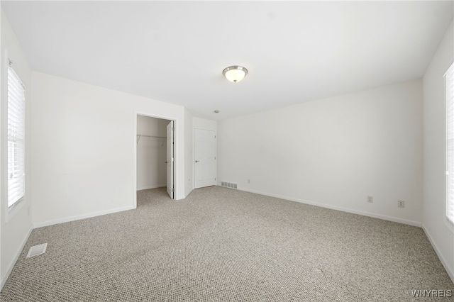 74 Moon Walk, Tonawanda, NY 14150