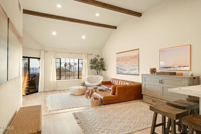 570 Terrace View Place, Port Hueneme, CA 93041