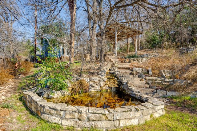 2404 Barton SKWY, Austin, TX 78704