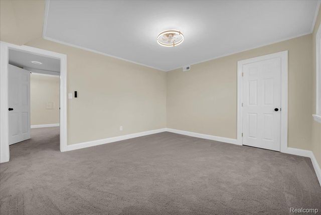 16121 Rosemont Avenue, Detroit, MI 48219